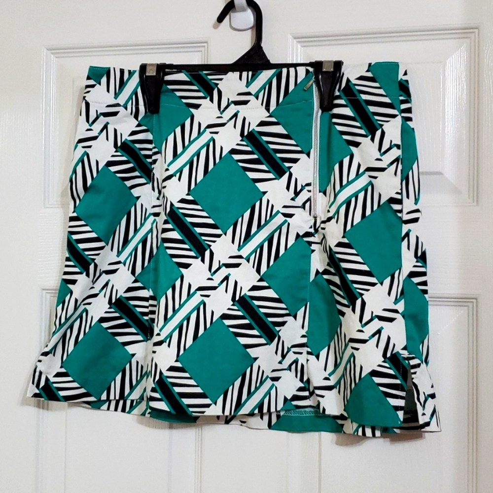 Lady Hagen Size 8 Women's Skort